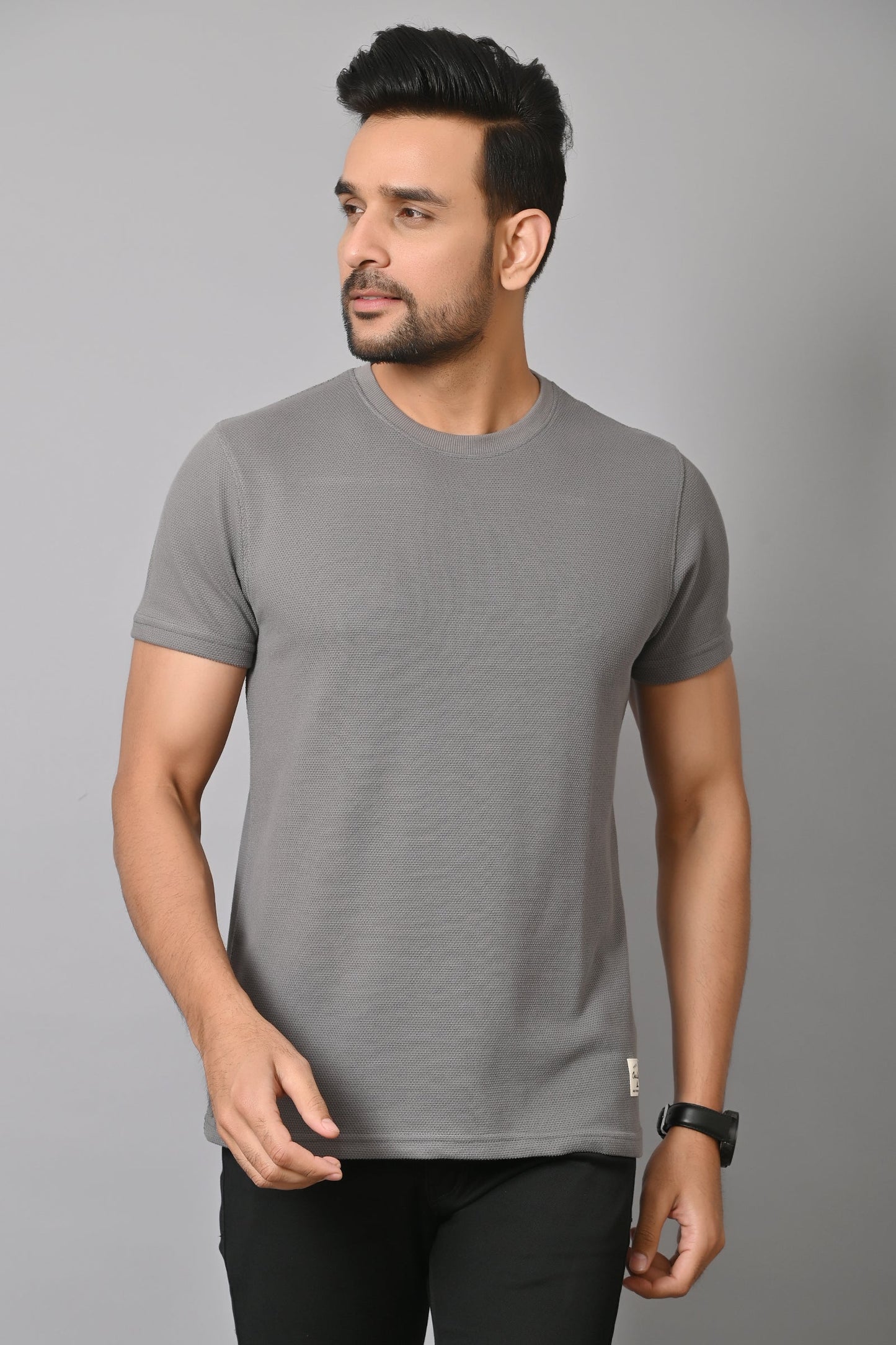 Arbour Men Solid Round Neck Cotton Blend T-Shirt
