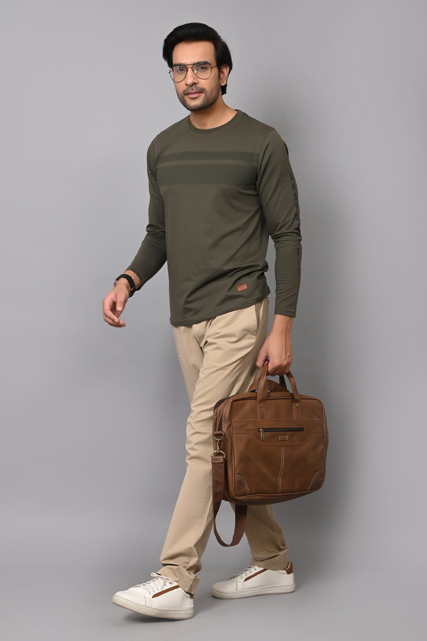 Arbour Men Striped Round Neck Cotton Blend T-Shirt