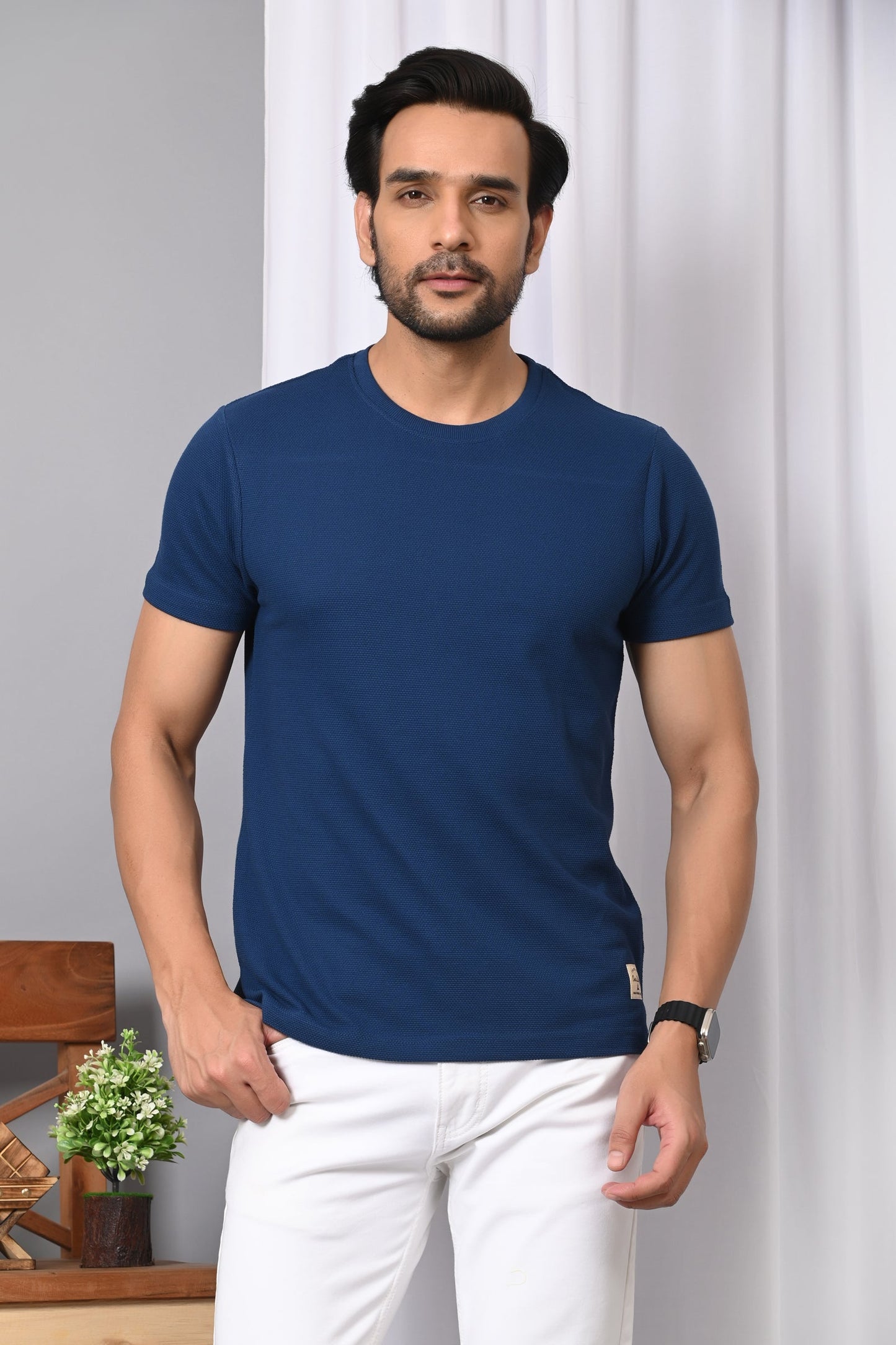 Arbour Men Solid Round Neck Cotton Blend T-Shirt
