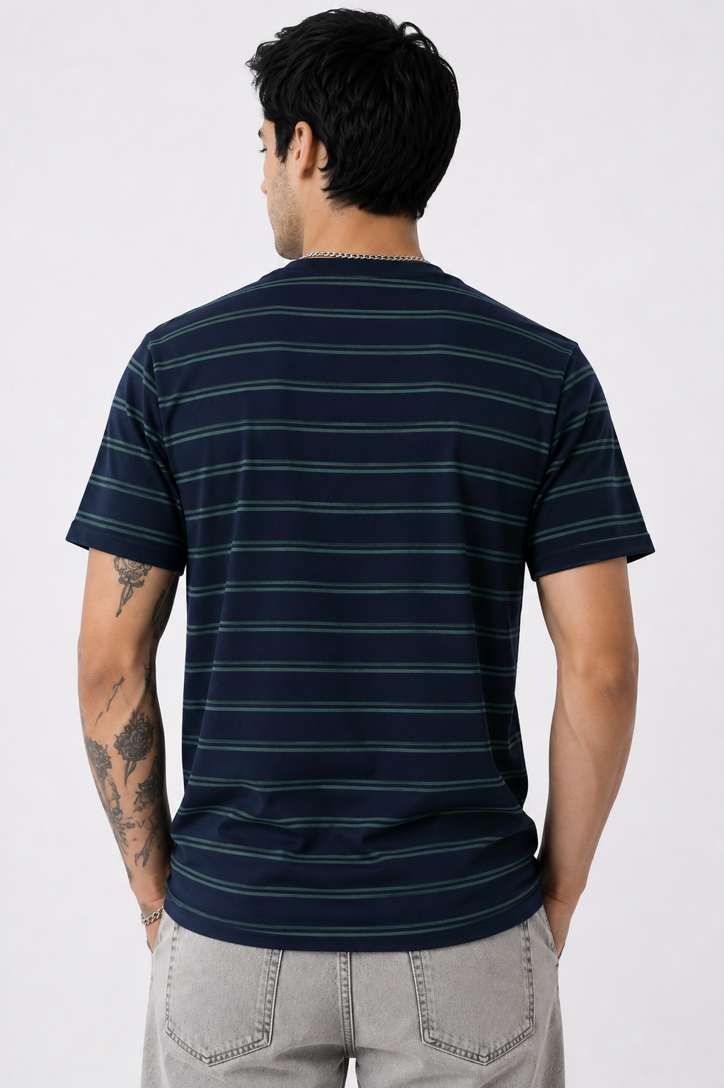Men Round Neck Stripes Half Sleeves T-Shirt