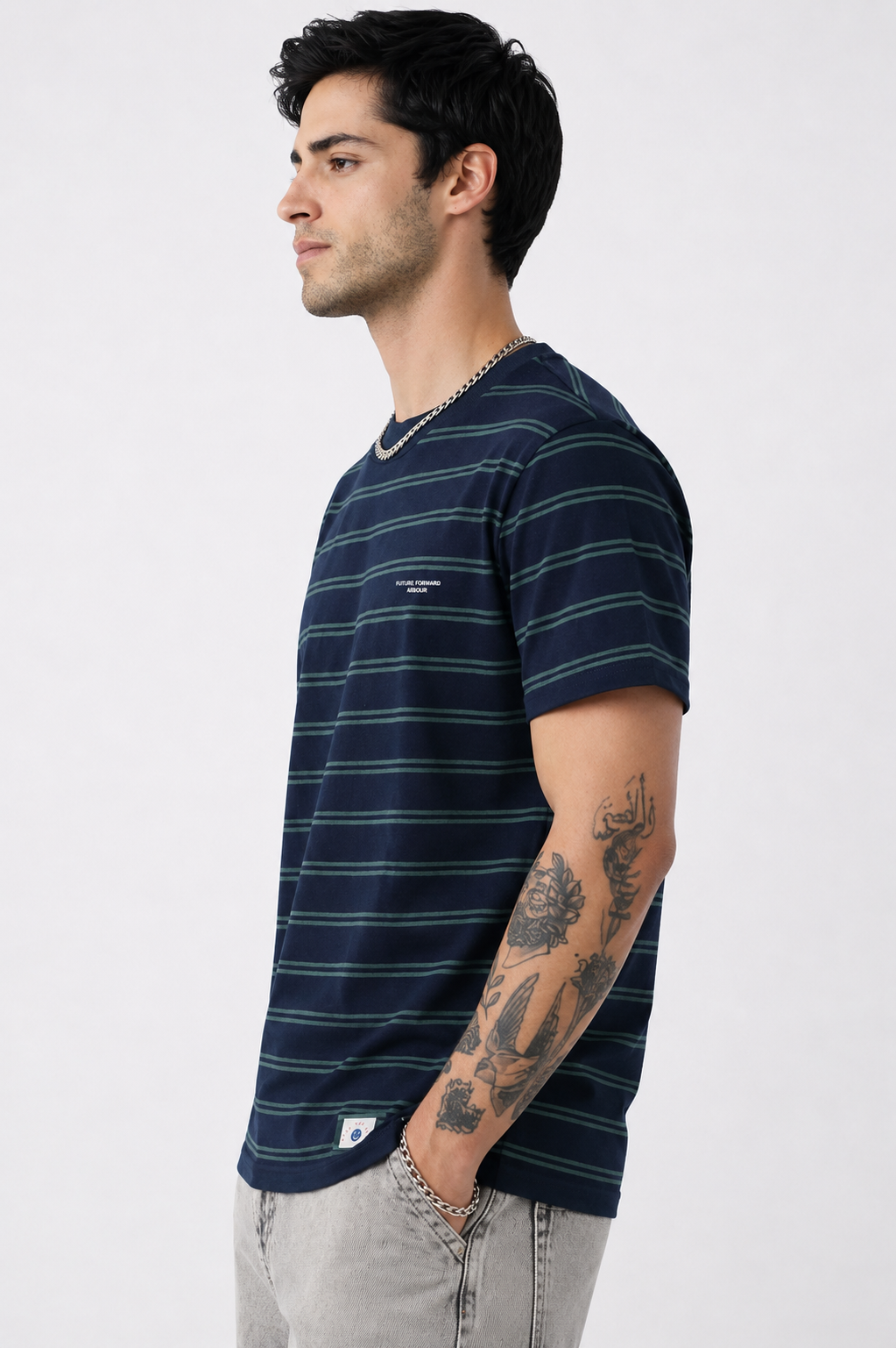 Men Round Neck Stripes Half Sleeves T-Shirt