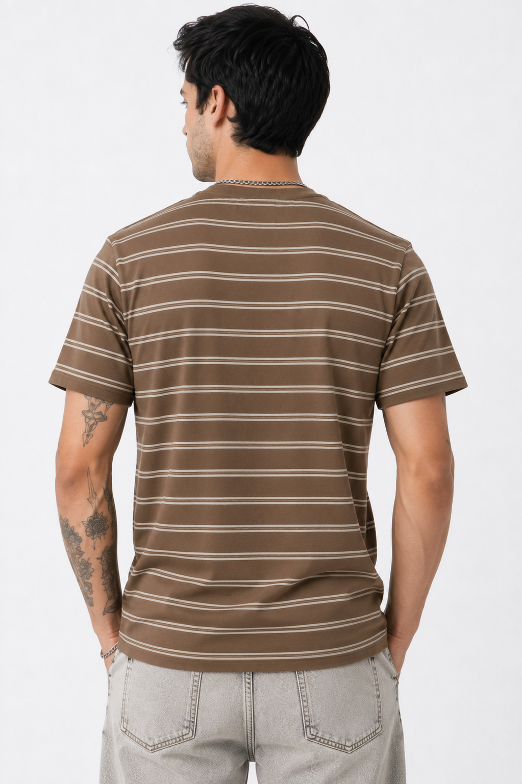Men Round Neck Stripes Half Sleeves T-Shirt