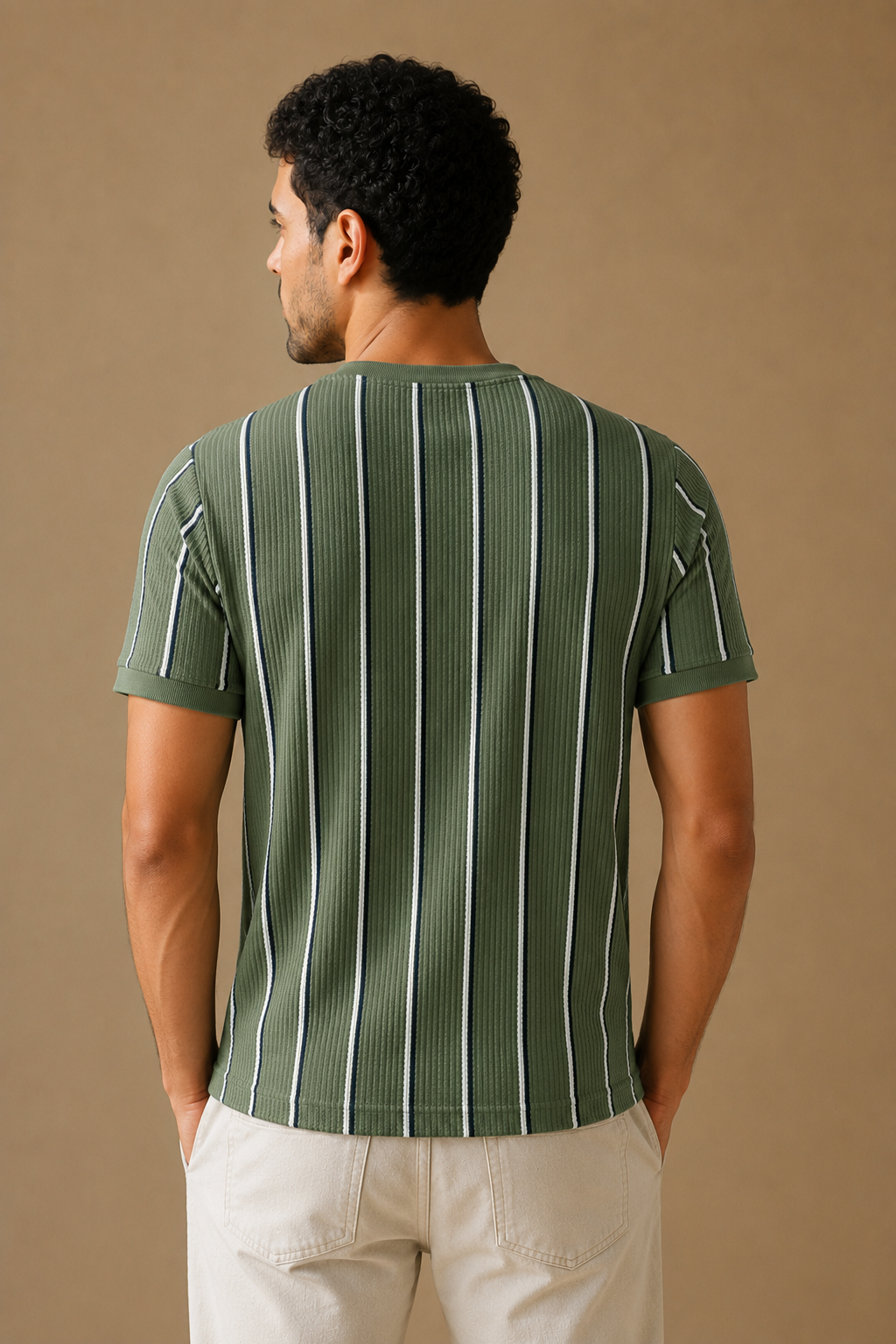 Men Round Neck Stripes Half Sleeves T-Shirt