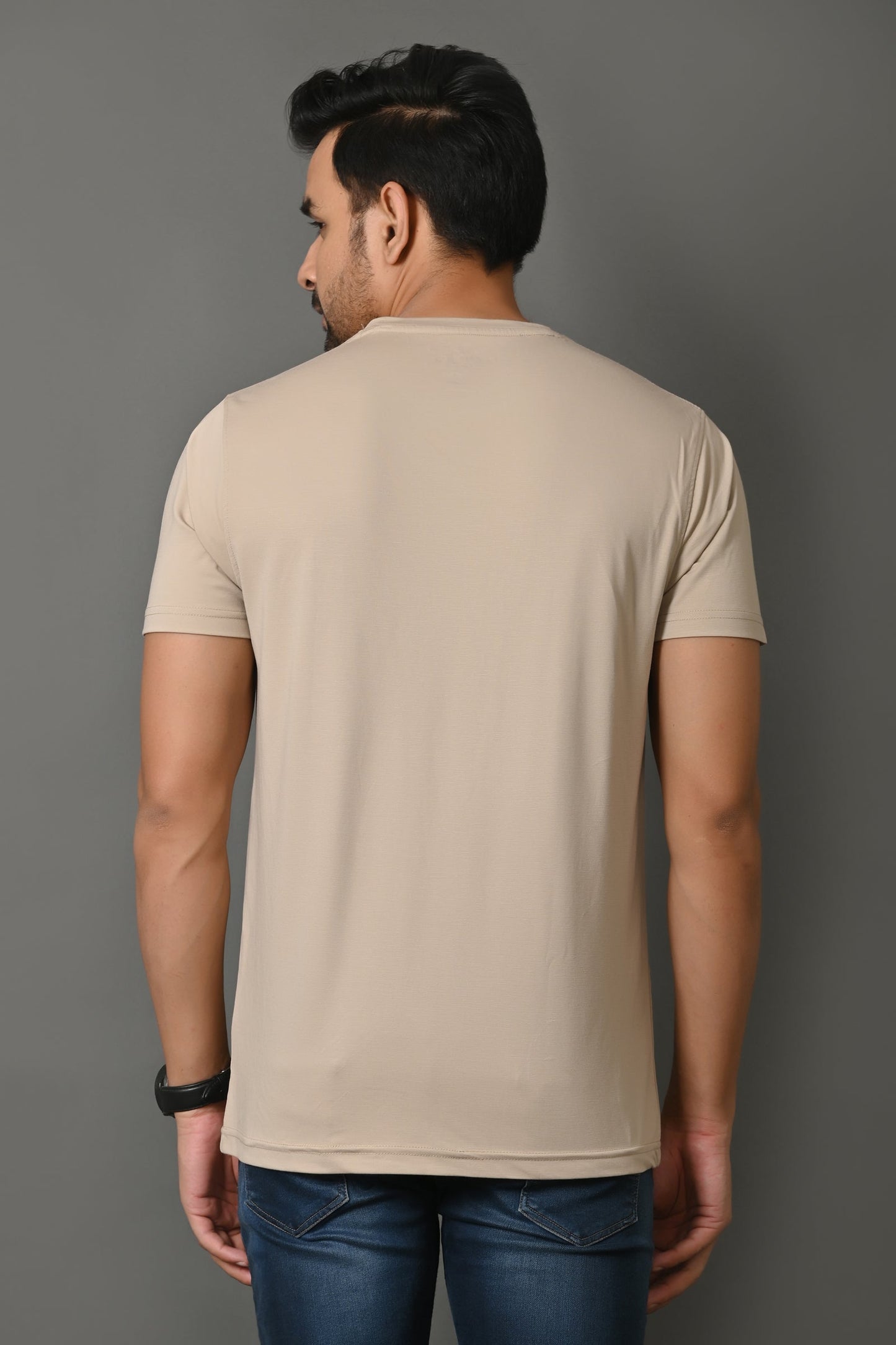 Arbour Men Round Neck Slim Fit Half Sleeves T-Shirt