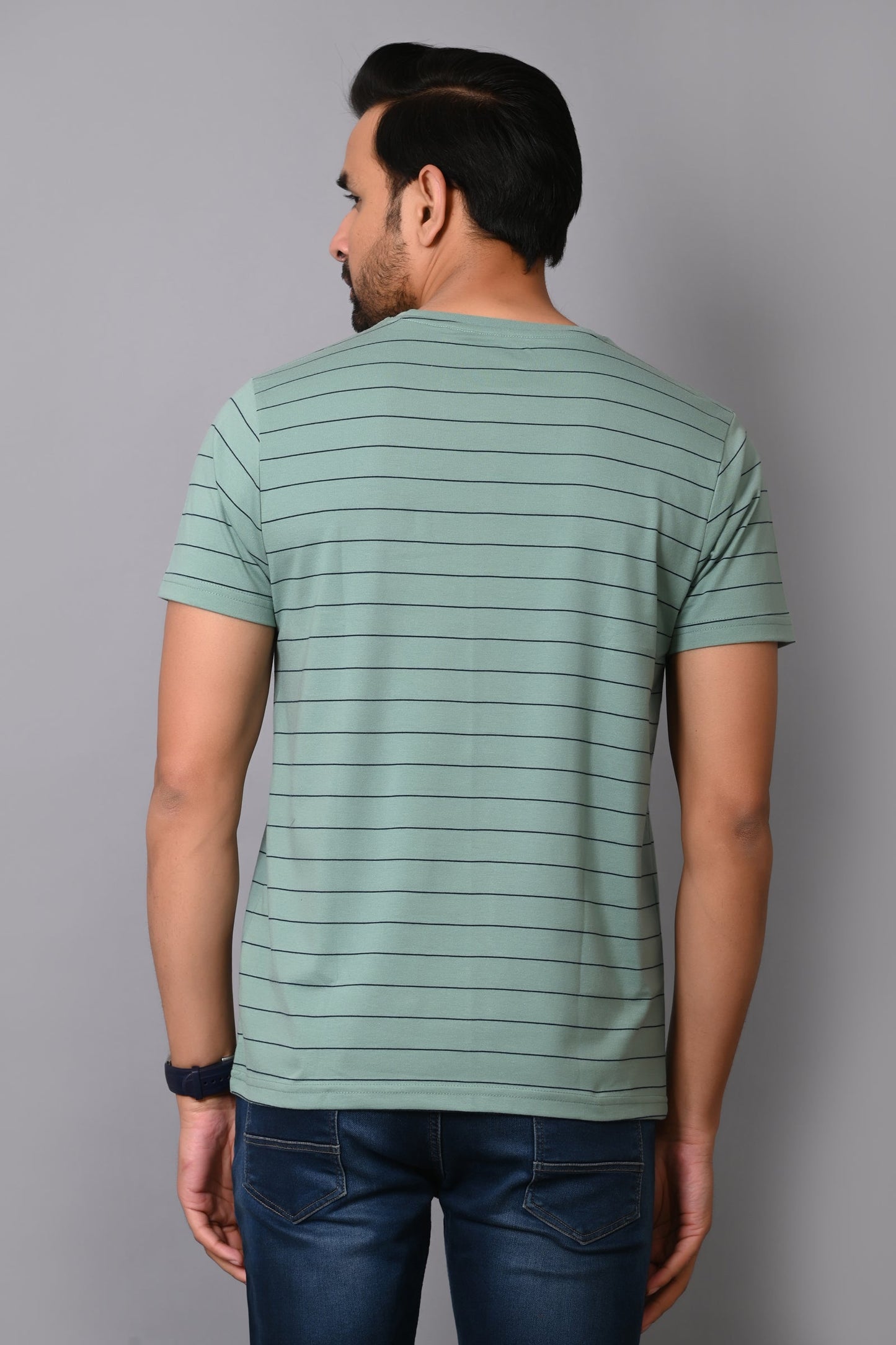 Arbour Men Round Neck Half Sleeves Stripes Slim Fit T-Shirt