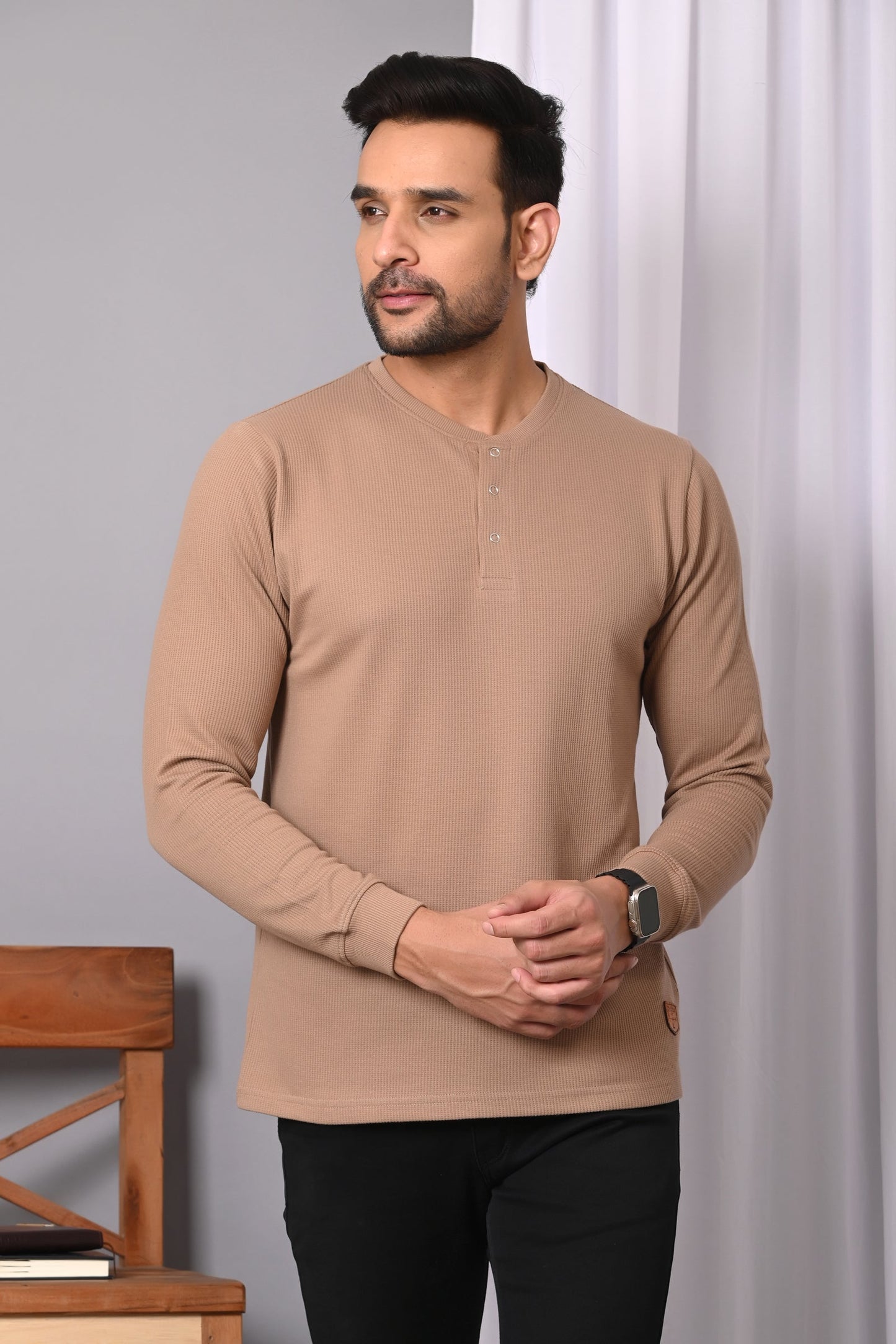 Arbour  Men Henley Neck Full Sleeves T-Shirt