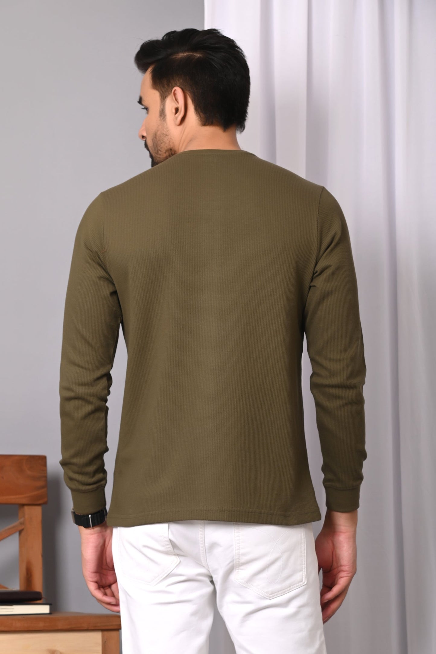 Arbour  Men Henley Neck Full Sleeves T-Shirt