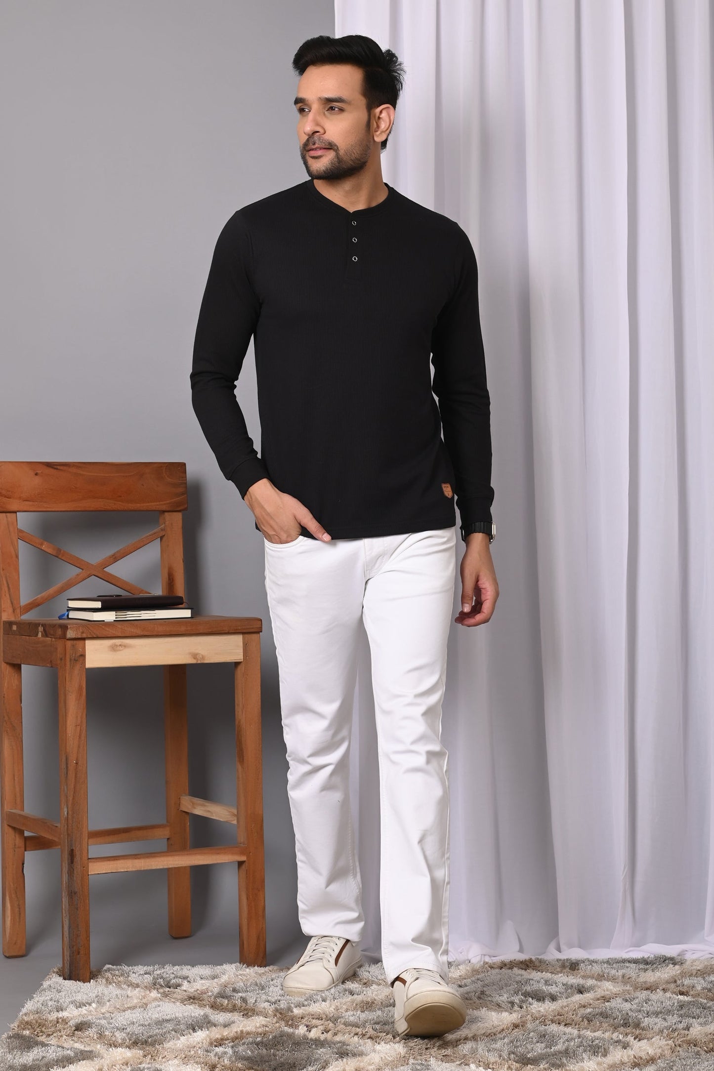 Arbour  Men Henley Neck Full Sleeves T-Shirt