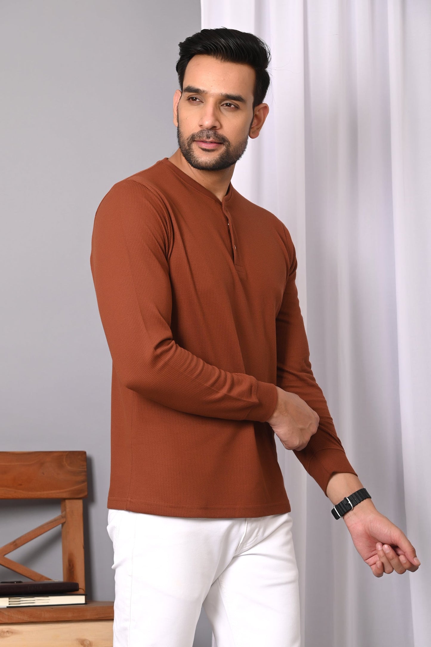 Arbour  Men Henley Neck Full Sleeves T-Shirt