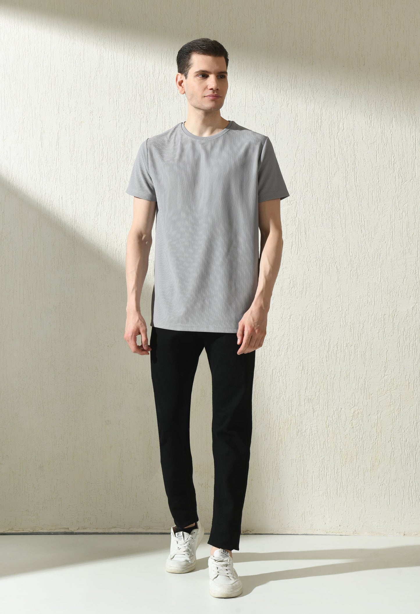 Arbour Men Round Neck Slim Fit Solid Half Sleeves T-Shirt