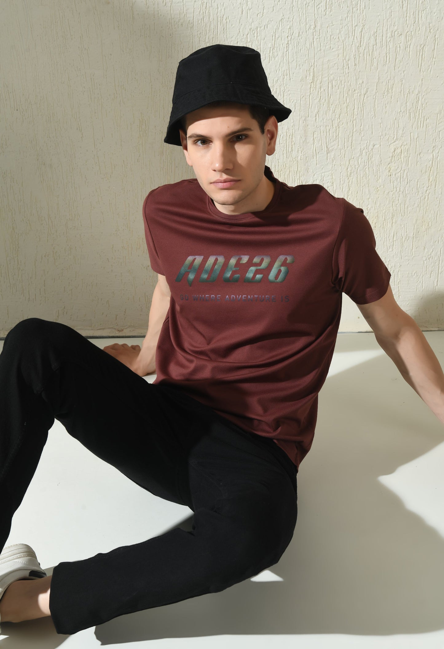 Arbour Men Round Neck Printed Slim Fit Half Sleeves T-Shirt