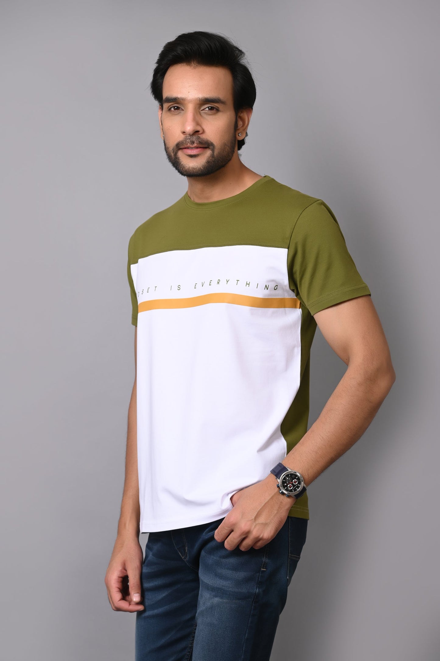 Arbour Men Round Neck Chest Print Half Sleeves T-shirt