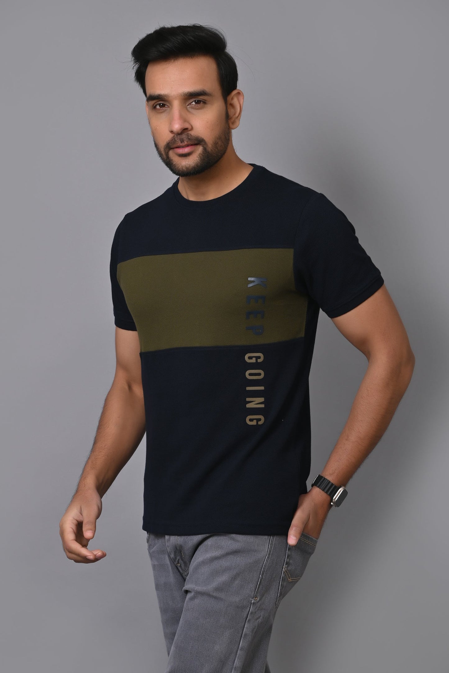 Arbour Men Colourblock Round Neck Cotton Blend Multicolor T-Shirt