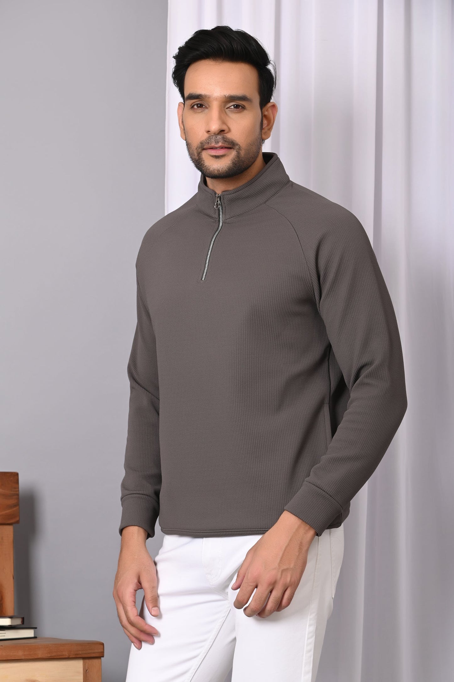 Arbour Men Solid Full Sleeves Sweatshirts