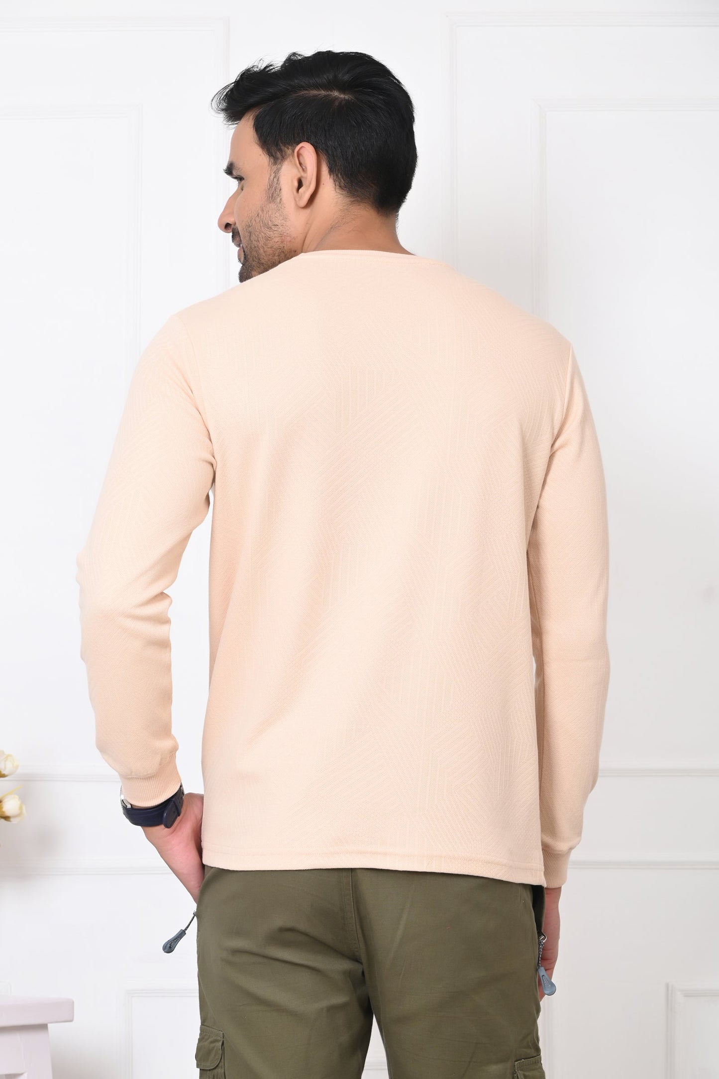 Arbour Men Solid Round Neck Full Sleeves T-Shirt