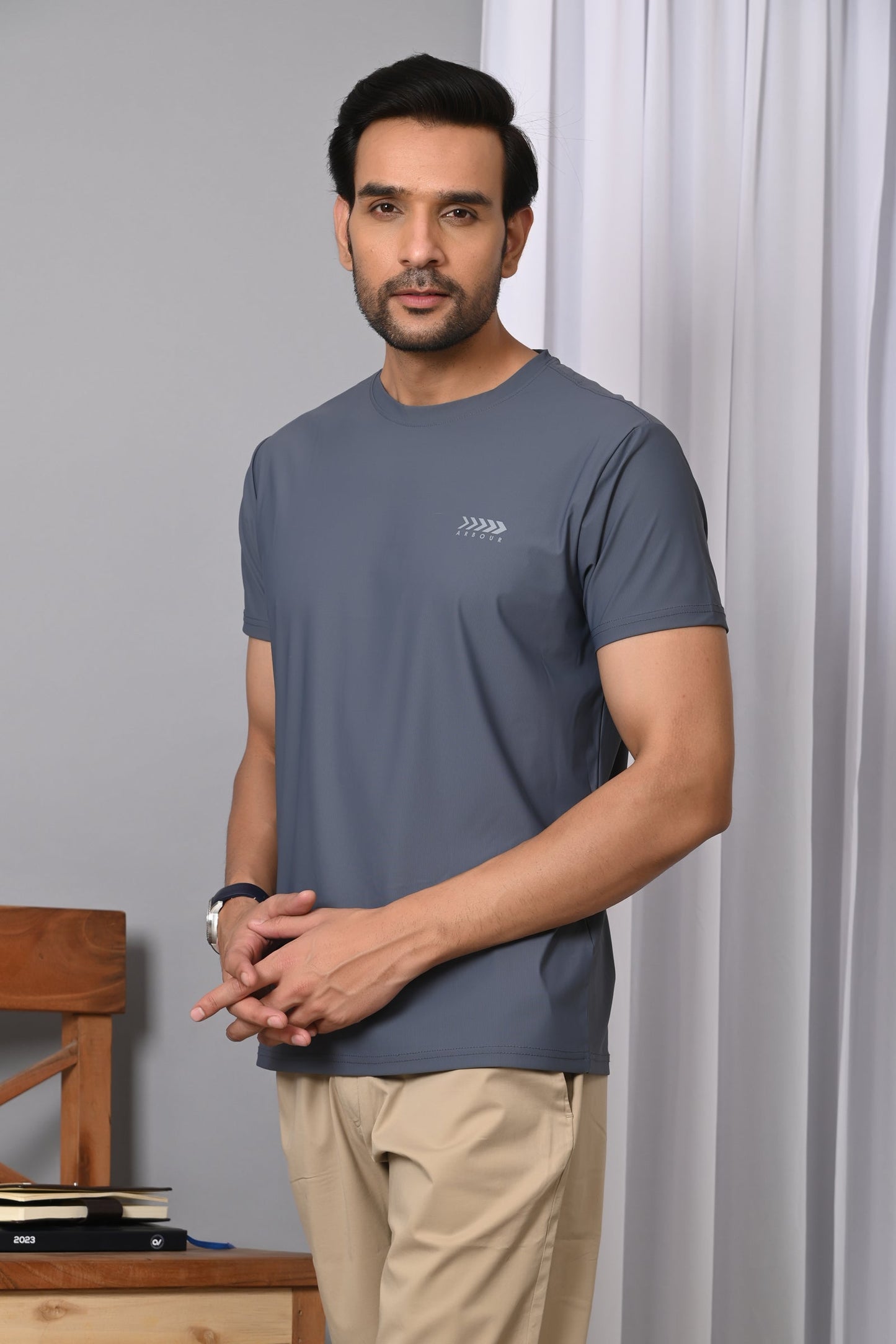 Arbour Men Solid Sports Half Sleeves Slim Fit T-Shirt