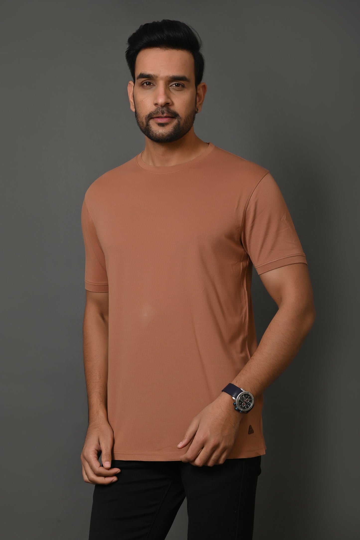 Arbour Men Round Neck Slim Fit Solid Half Sleeves T-Shirt