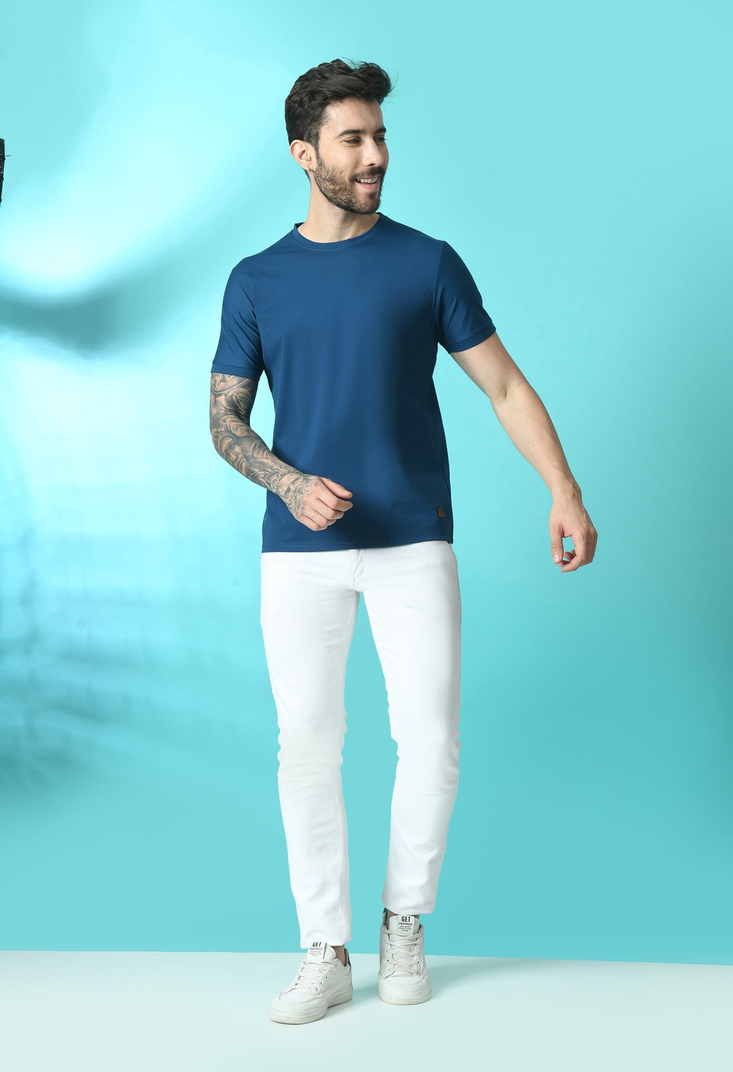 Arbour Men Round Neck Slim Fit Solid Half Sleeves T-Shirt