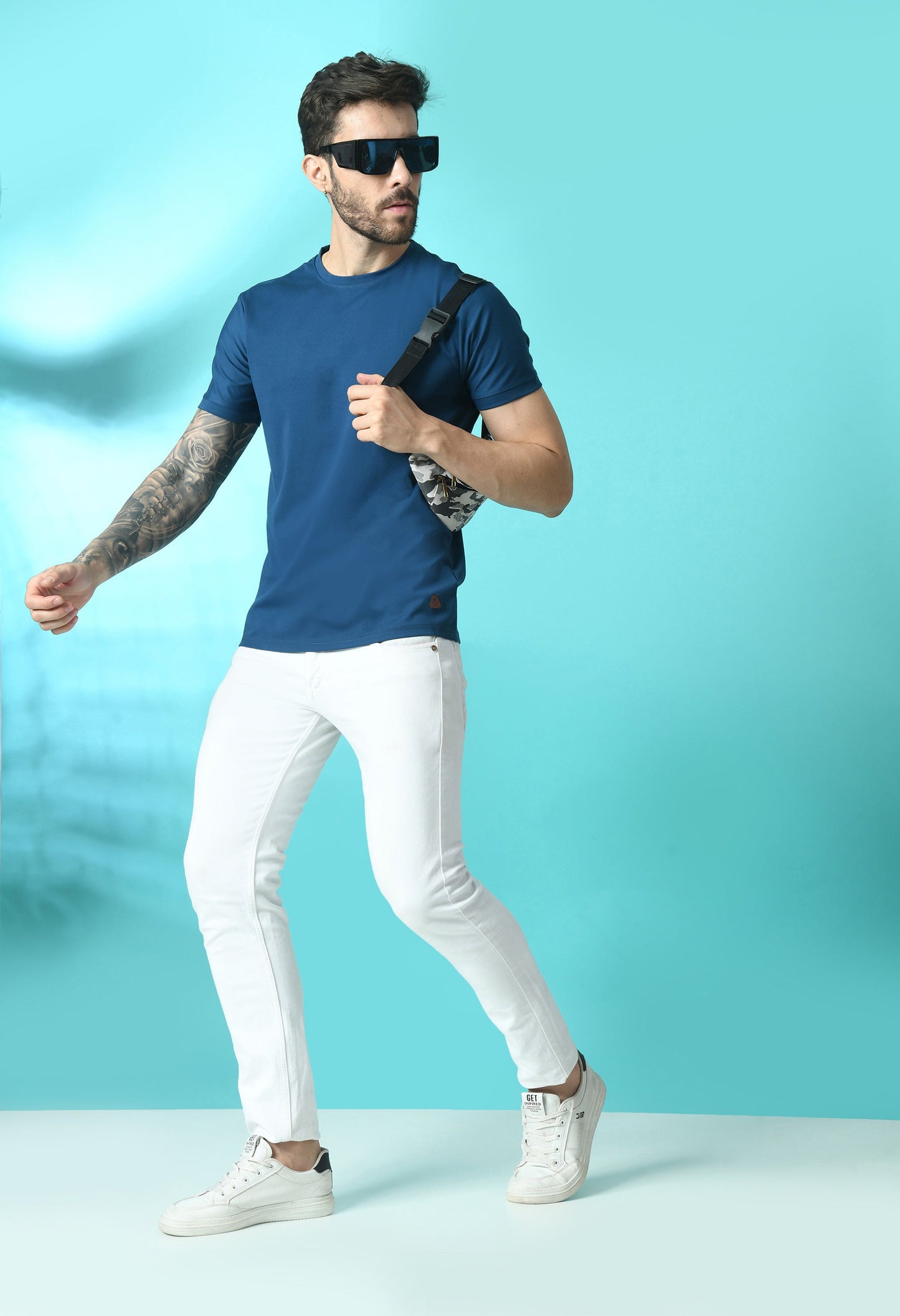 Arbour Men Round Neck Slim Fit Solid Half Sleeves T-Shirt