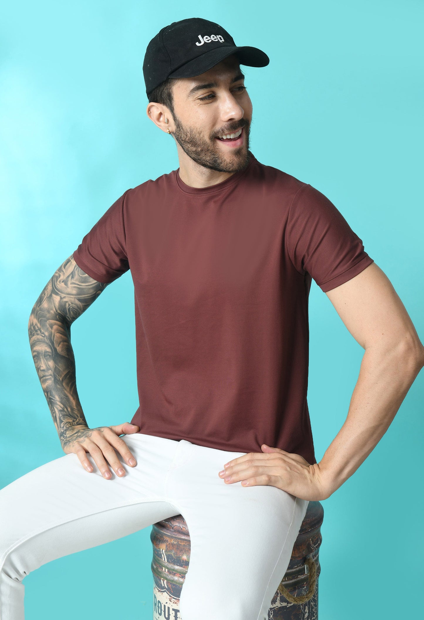 Arbour Men Round Neck Slim Fit Solid Half Sleeves T-Shirt